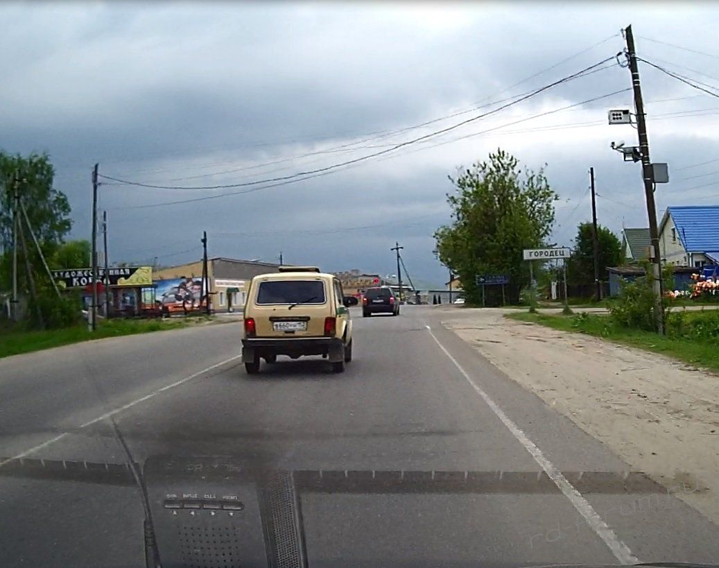 r2.jpg