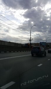 9f4d566s-480.jpg